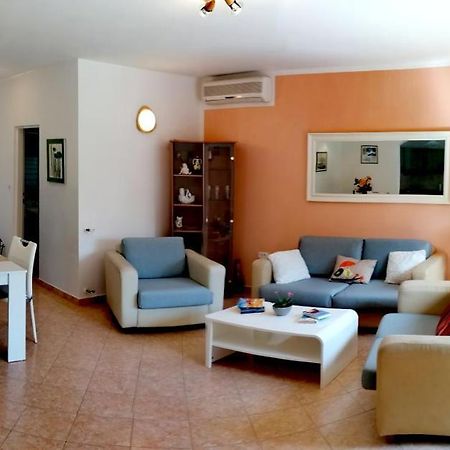 House Manola Villa โรวีน ภายนอก รูปภาพ